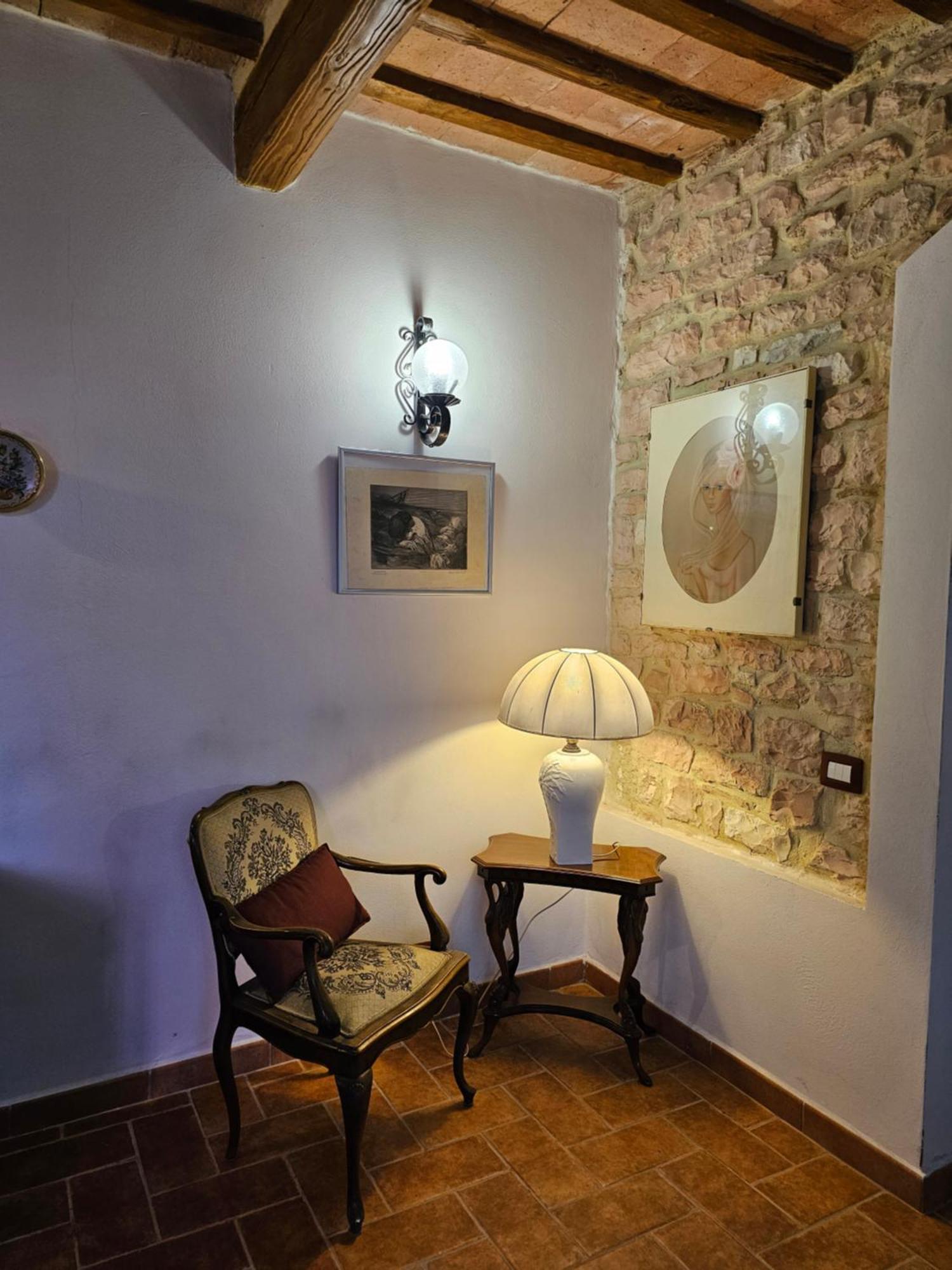 La Rosa Dei Venti - Country House Fossato di Vico Dış mekan fotoğraf